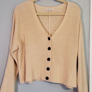 American Eagle Cropped button down cardigan